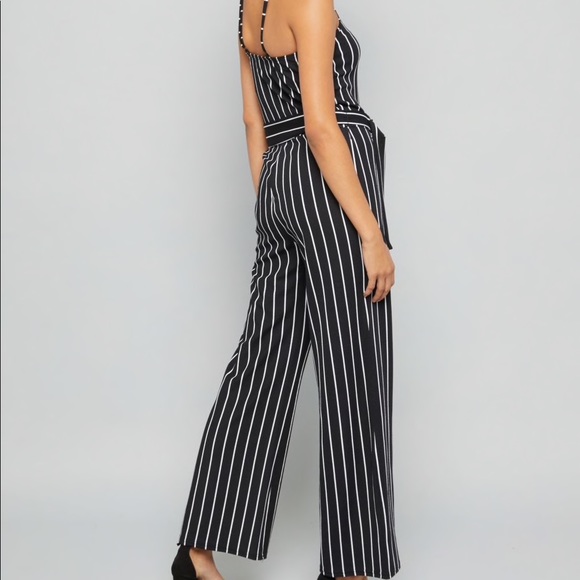 Black and white striped jumpsuit - Picture 2 of 2